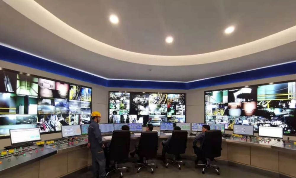 Baosteel black light factory control room