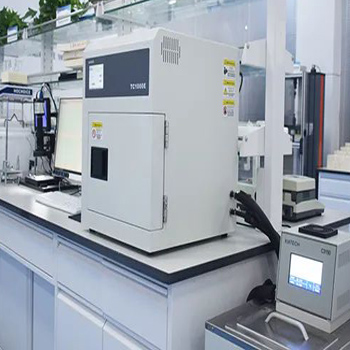 Thermal conductivity detection of solid materials