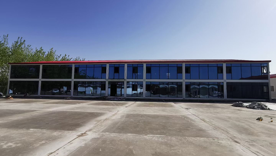 Container House with Glass Curtain Wall 