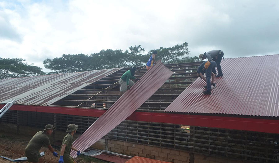 Roof caldding Roof caldding