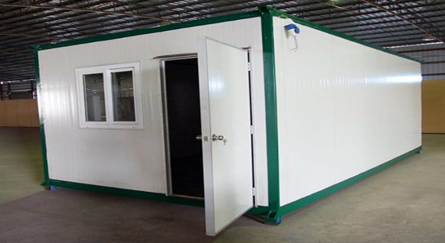 Sandwich panels container house