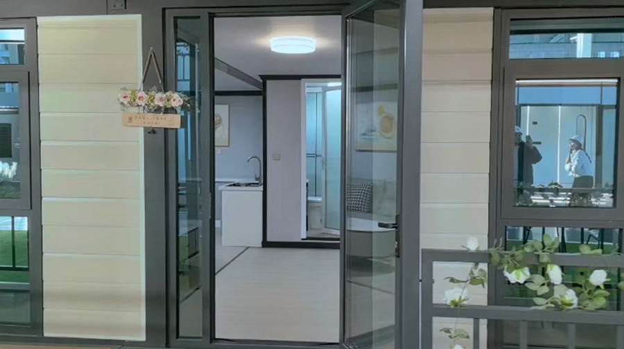 Container house interior decoration