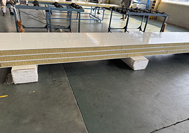 Sandwich Panels VS Insulated Metal Panels